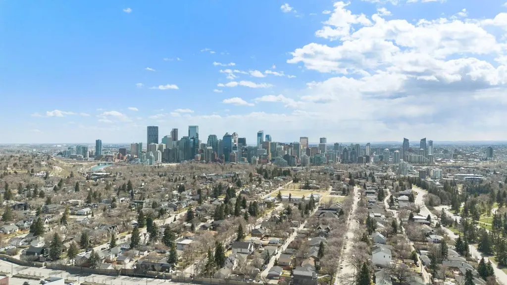1740 9 Street NW Calgary AB T2M 4Z5