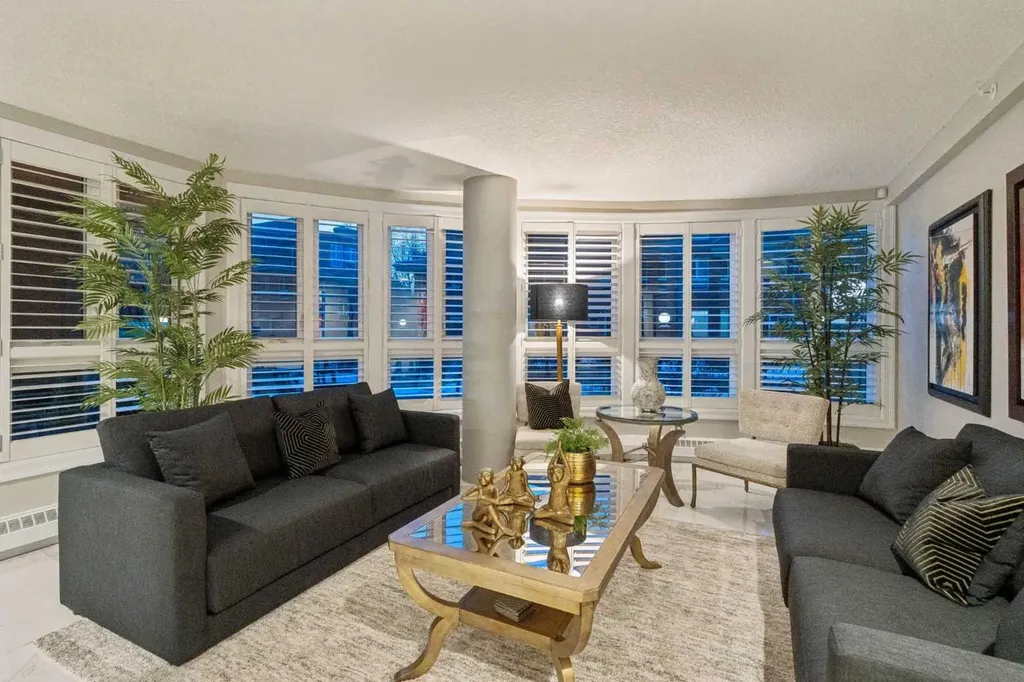 400 Eau Claire Avenue SW Calgary AB T2P 4X2