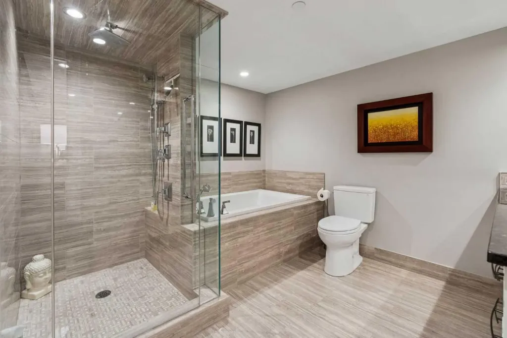 400 Eau Claire Avenue SW Calgary AB T2P 4X2