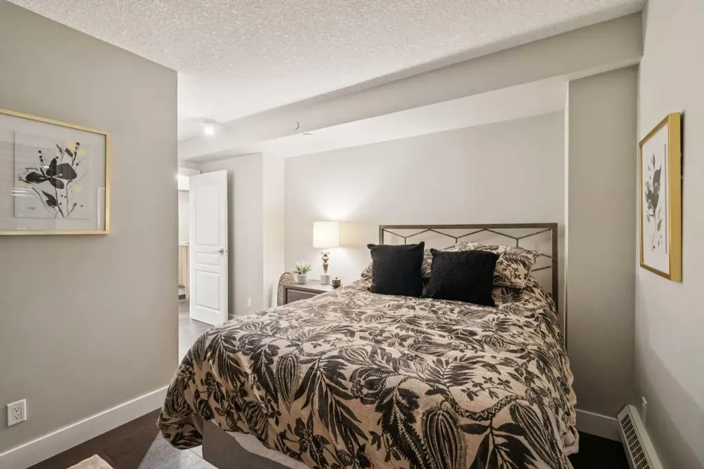 400 Eau Claire Avenue SW Calgary AB T2P 4X2