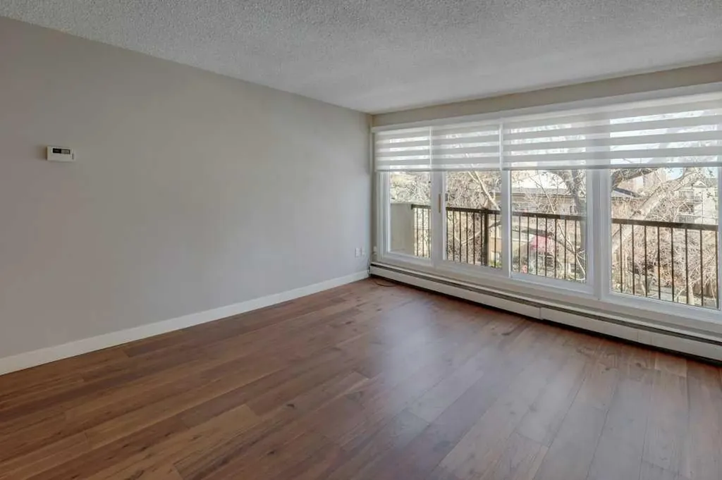 1025 14 Avenue SW Calgary AB T2R 0N9
