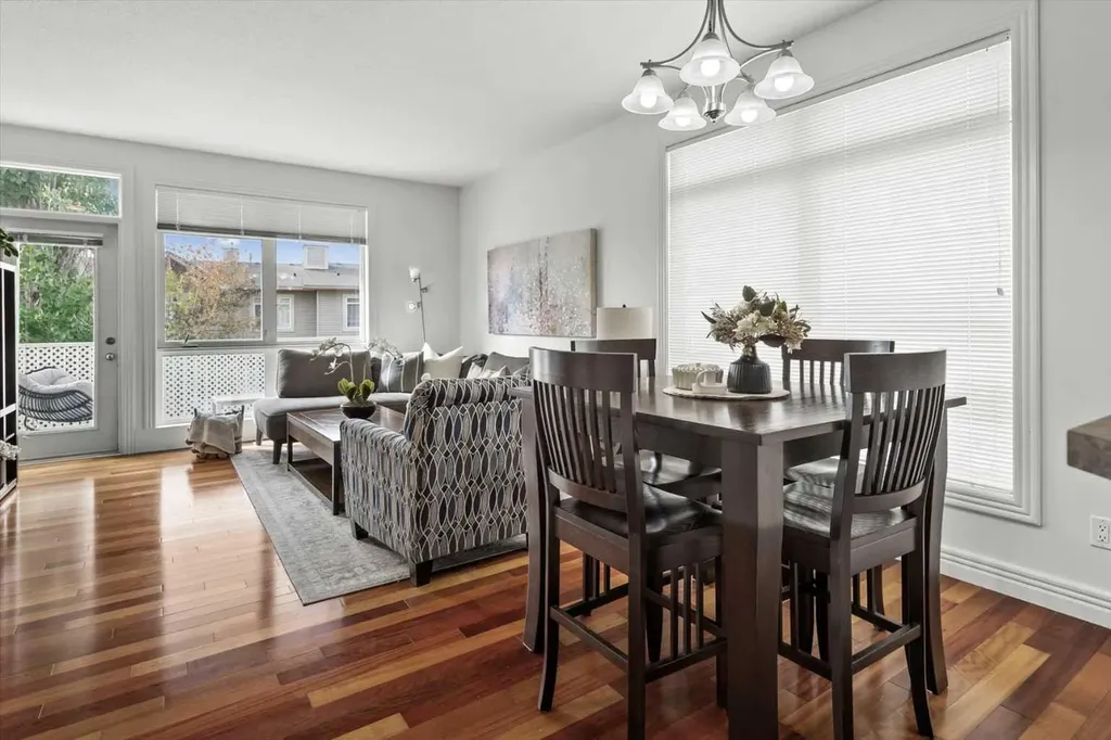 164 Rockyledge View NW Calgary AB T3G 6B2