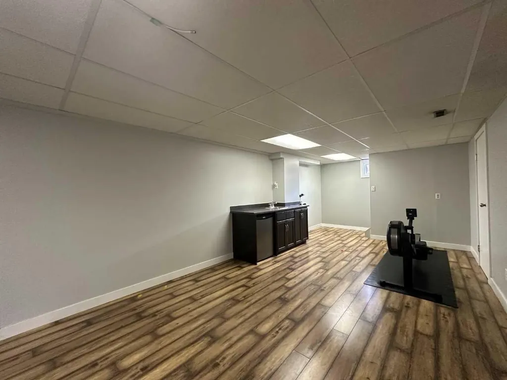 5002 57 Avenue Ponoka AB T4J 1G5