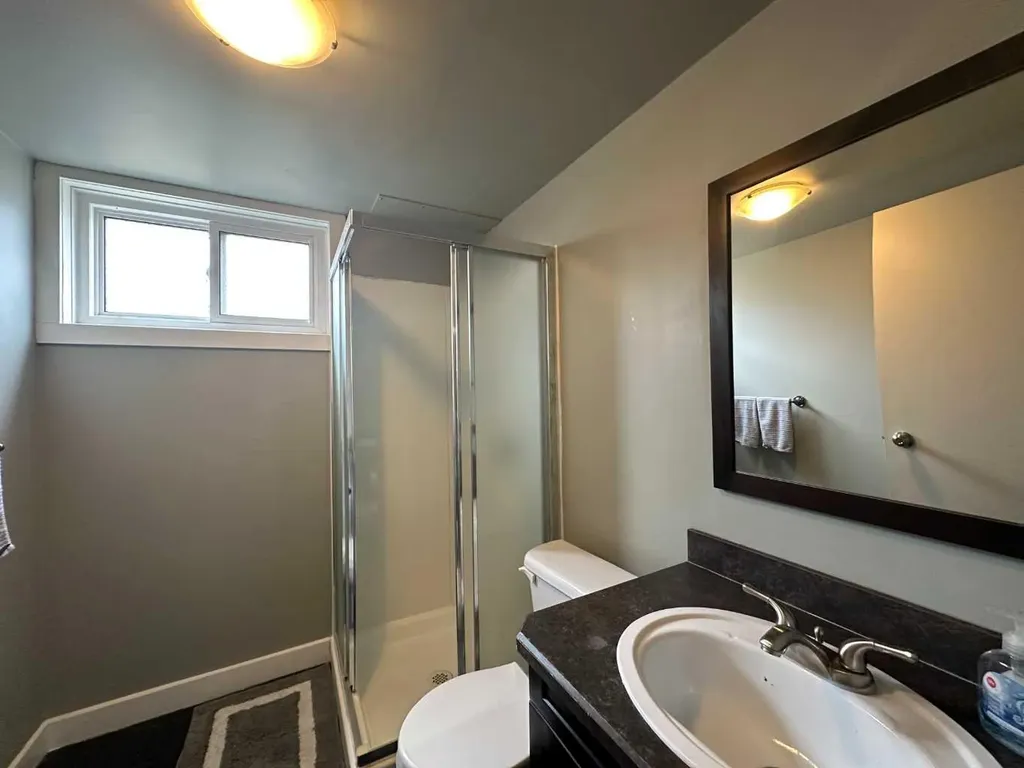 5002 57 Avenue Ponoka AB T4J 1G5
