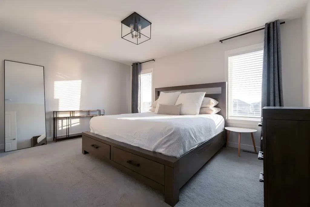 781 Atlantic Cove W Lethbridge AB T1J 5S9