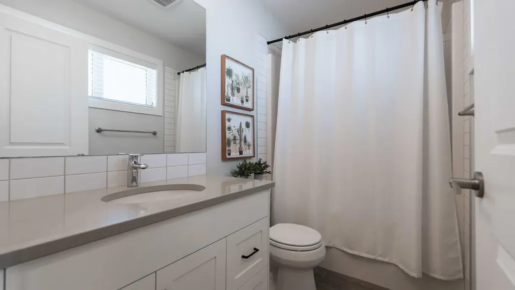 781 Atlantic Cove W Lethbridge AB T1J 5S9