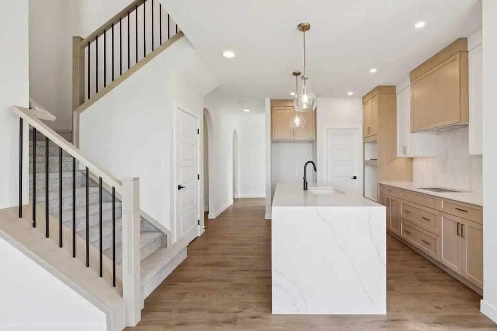434 Bighorn Avenue SW Calgary AB T2Y1C9