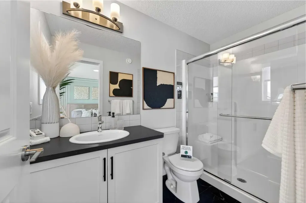 16 Belmont Place SW Calgary AB T2X 5E3