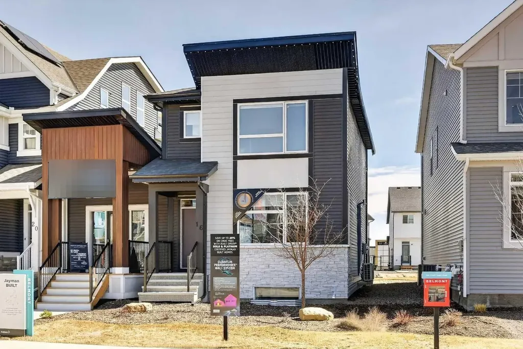 16 Belmont Place SW Calgary AB T2X 5E3