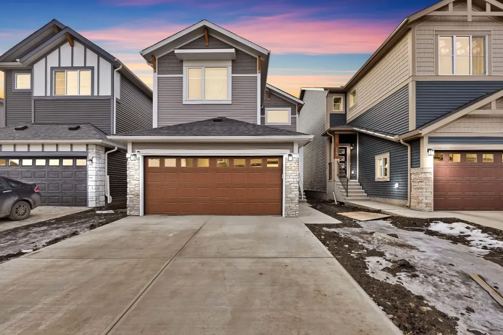 119 Homestead Common NE Calgary AB T3J 5V8