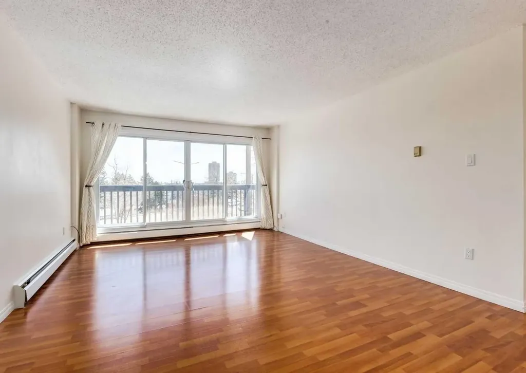 8948 Elbow Drive SW Calgary AB T2V 0H9
