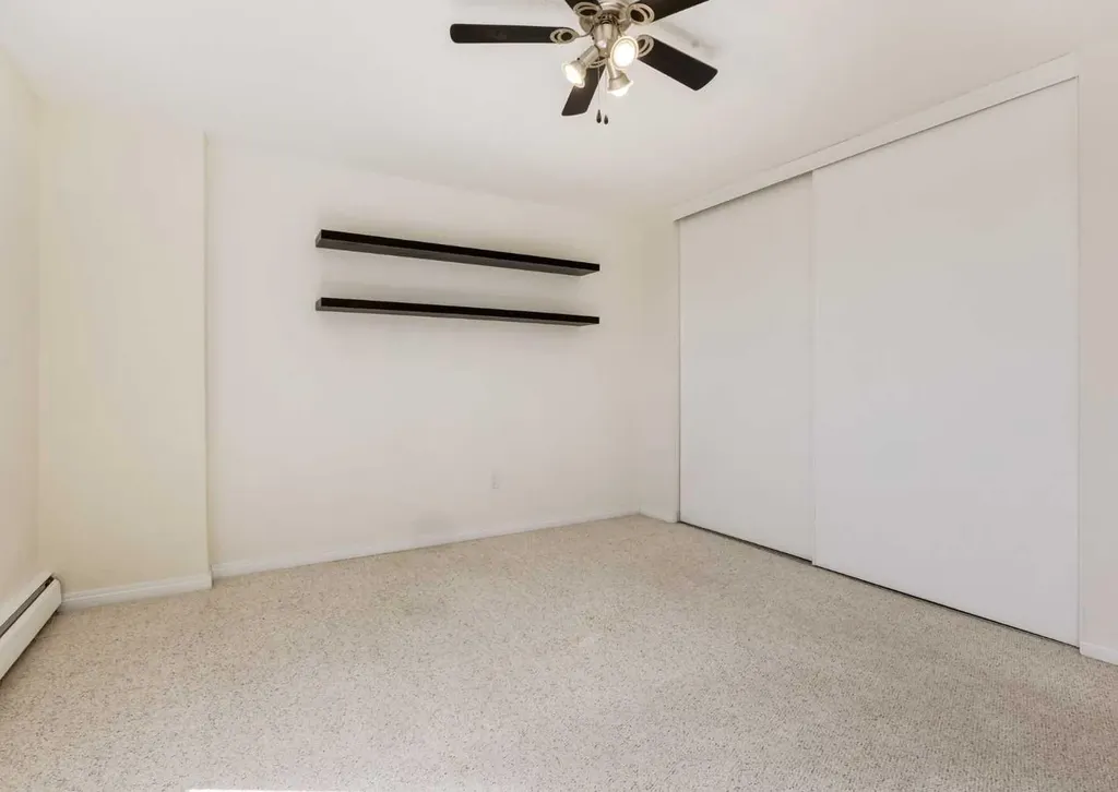 8948 Elbow Drive SW Calgary AB T2V 0H9