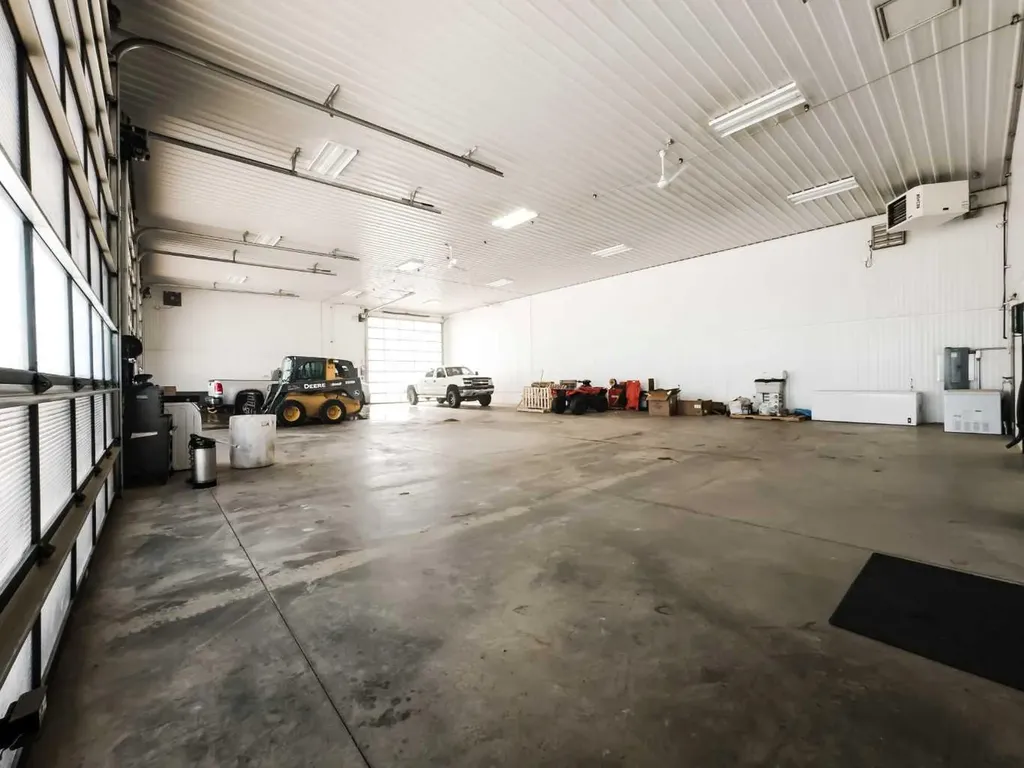 9115 106 Avenue La Crete AB T0H2H0