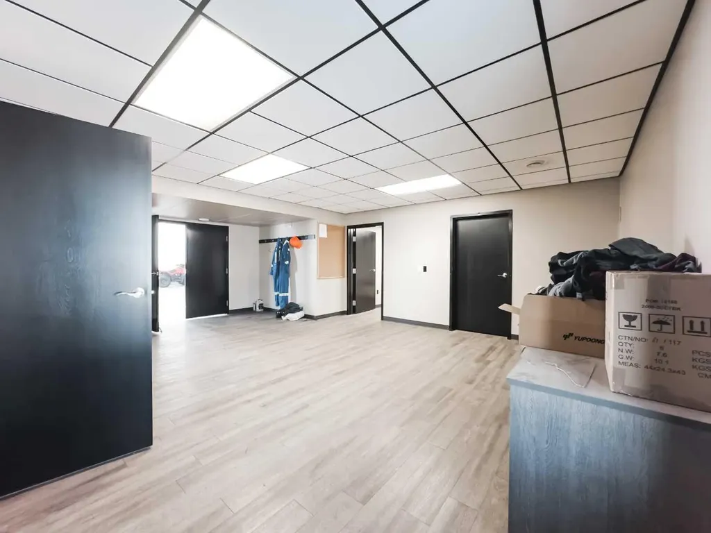 9115 106 Avenue La Crete AB T0H2H0