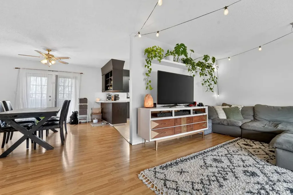 943 East Avenue Pincher Creek AB T0K 1W0