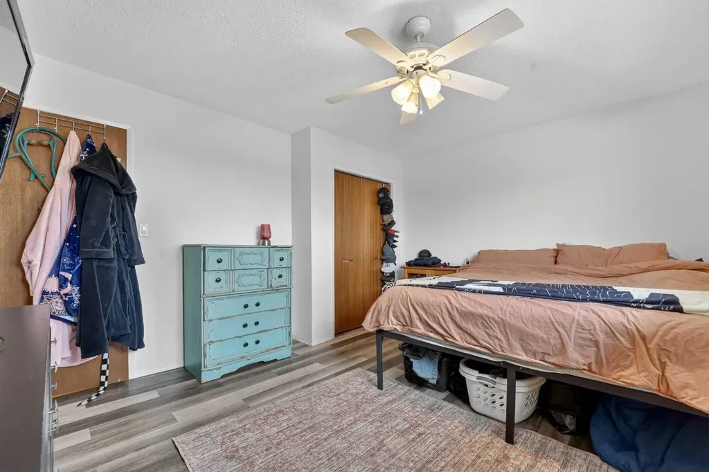 943 East Avenue Pincher Creek AB T0K 1W0
