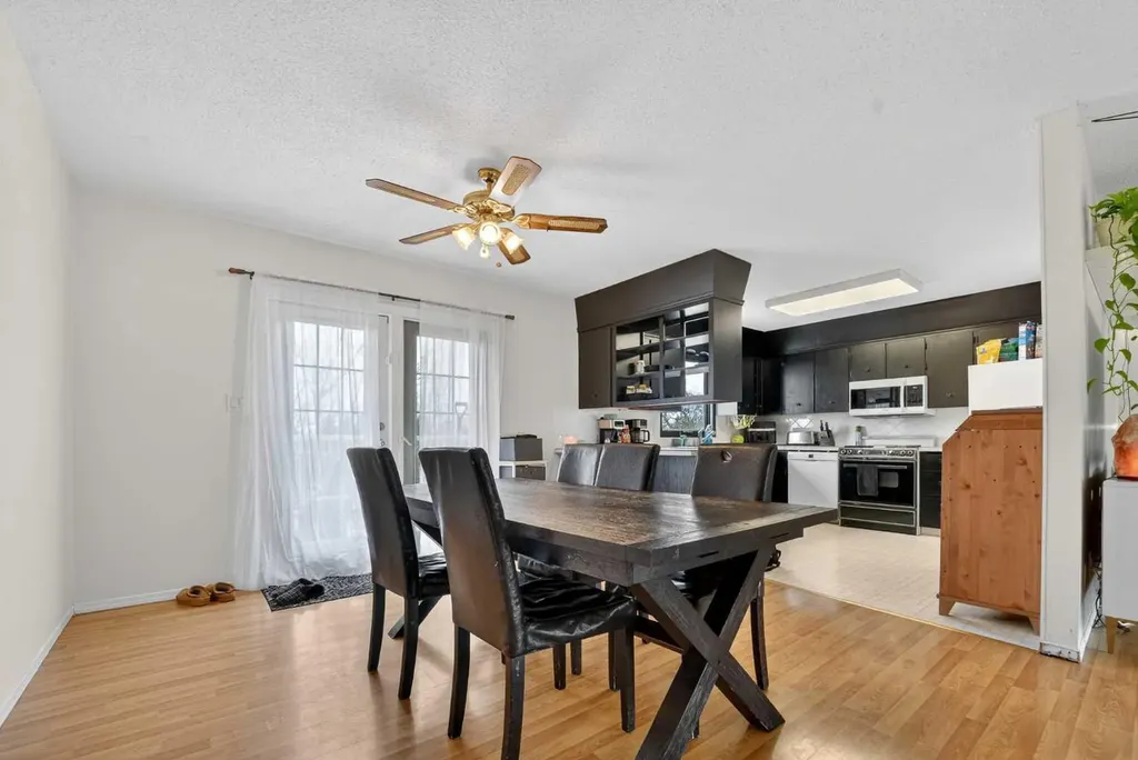 943 East Avenue Pincher Creek AB T0K 1W0