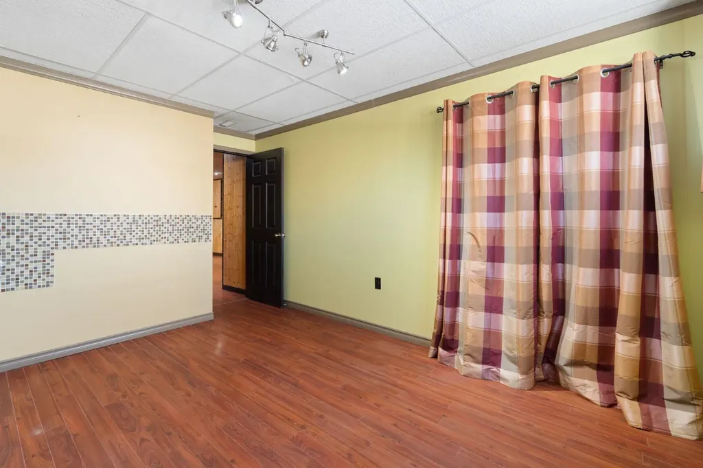 95 Coventry Road NE Calgary AB T3K5K4