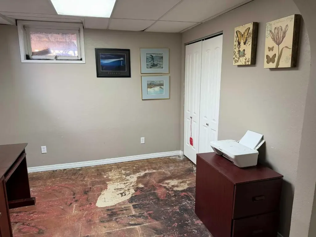 121 2 Avenue Falher AB T0H 1M0