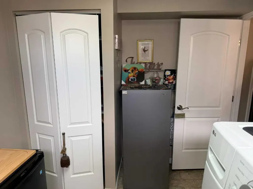 121 2 Avenue Falher AB T0H 1M0