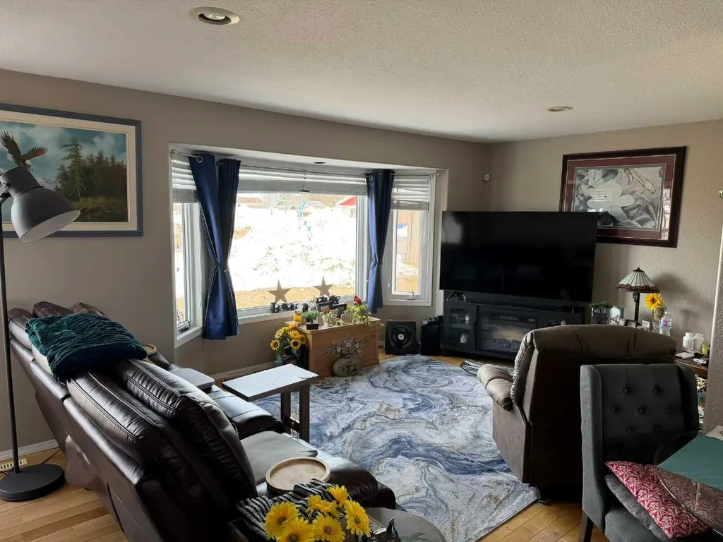 121 2 Avenue Falher AB T0H 1M0