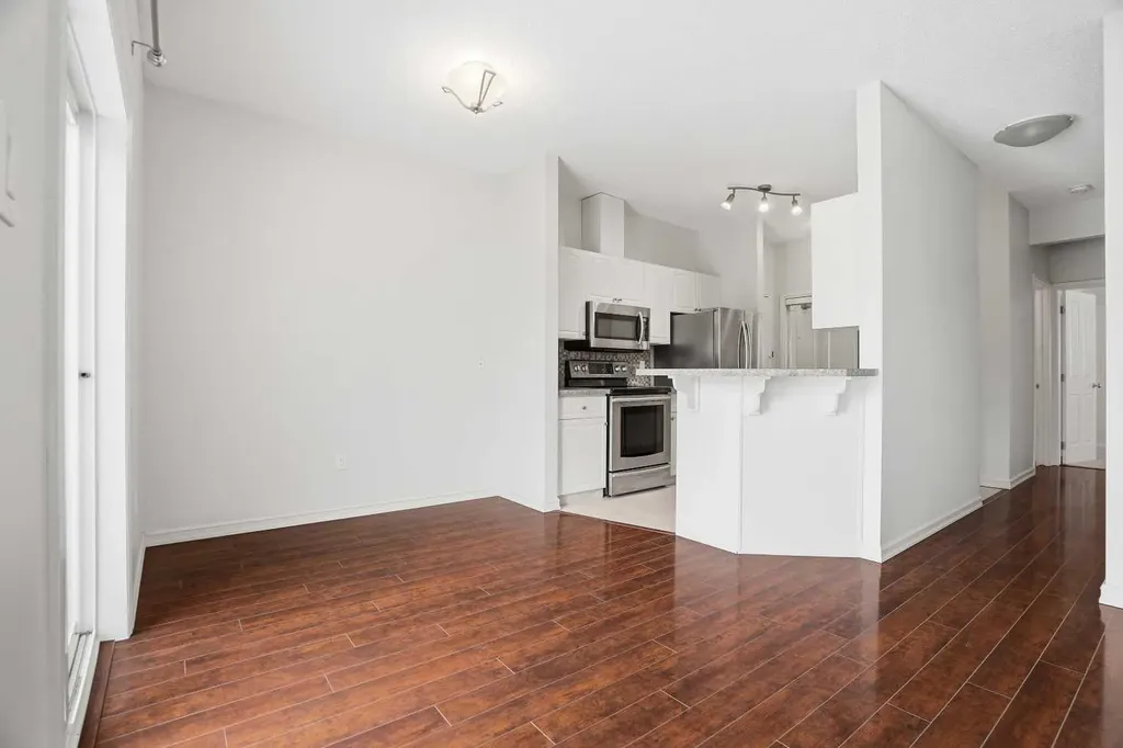 44 6a Street NE Calgary AB T2E4A3
