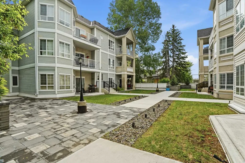 44 6a Street NE Calgary AB T2E4A3