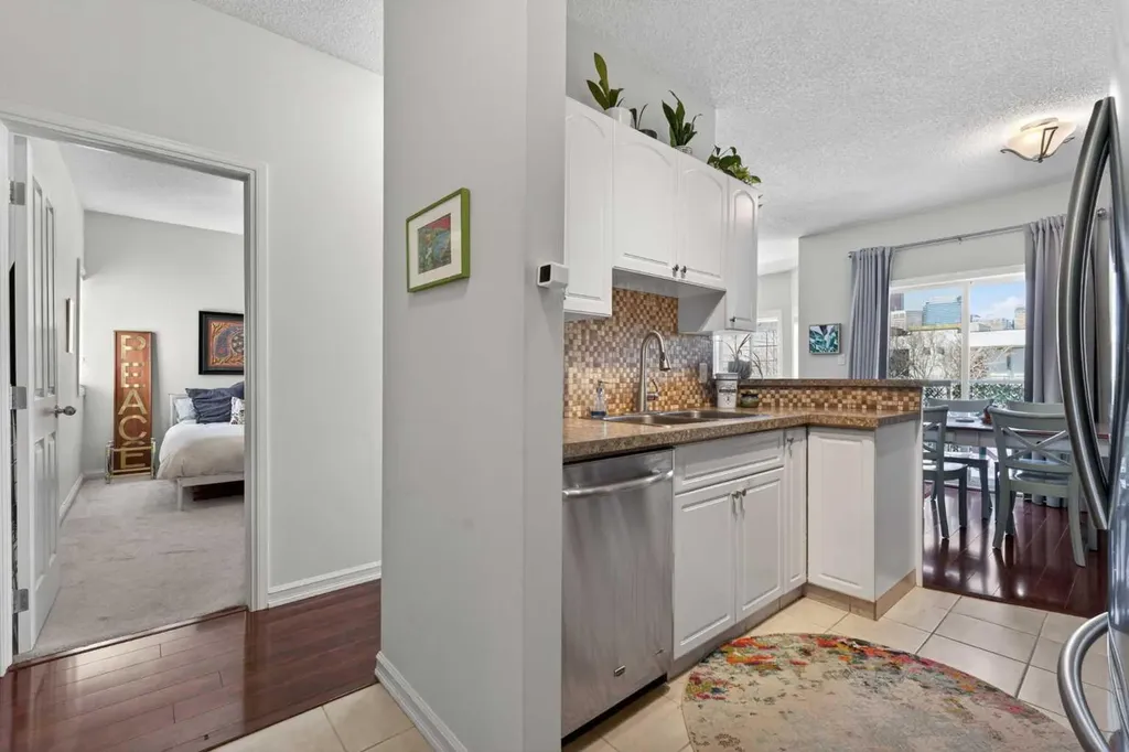 44 6a Street NE Calgary AB T2E4A3