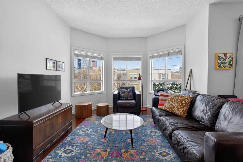 44 6a Street NE Calgary AB T2E4A3
