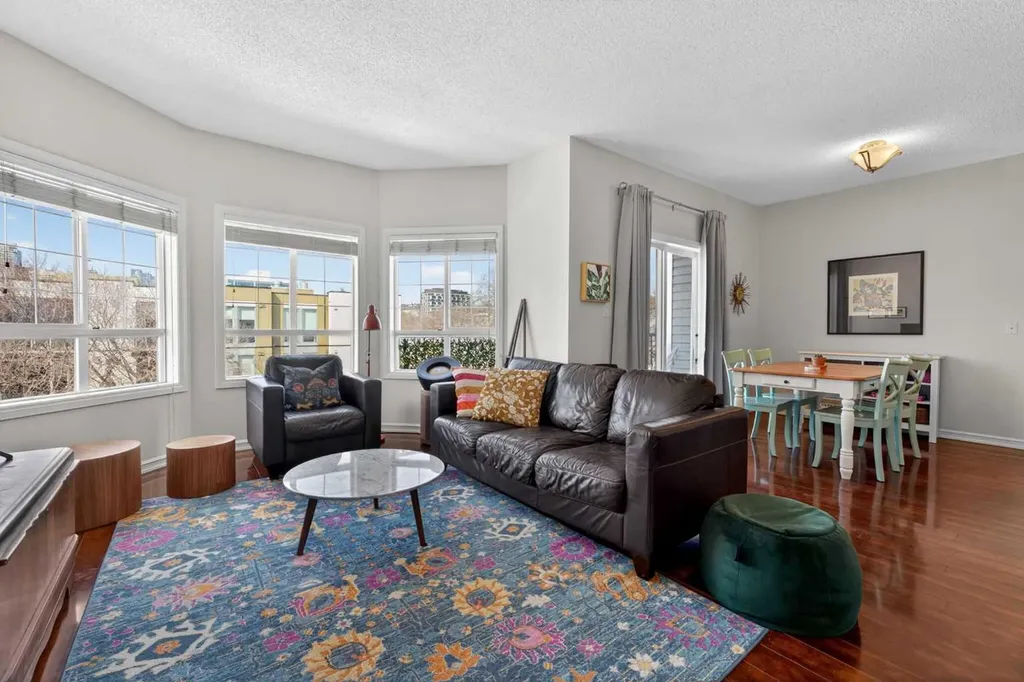 44 6a Street NE Calgary AB T2E4A3