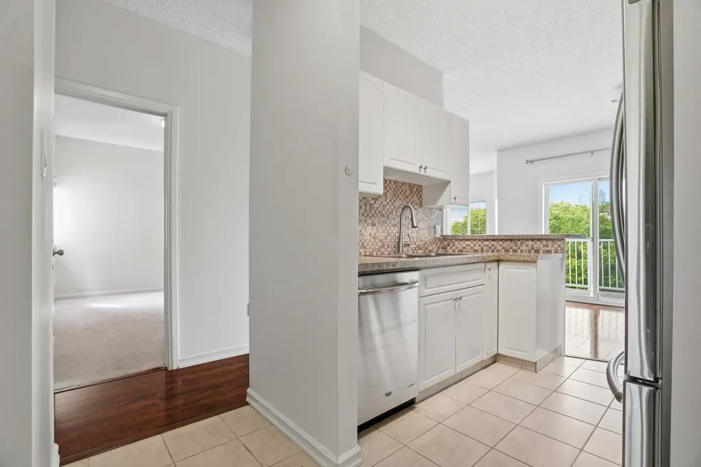 44 6a Street NE Calgary AB T2E4A3