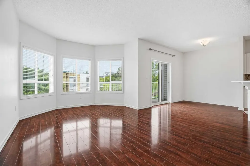 44 6a Street NE Calgary AB T2E4A3