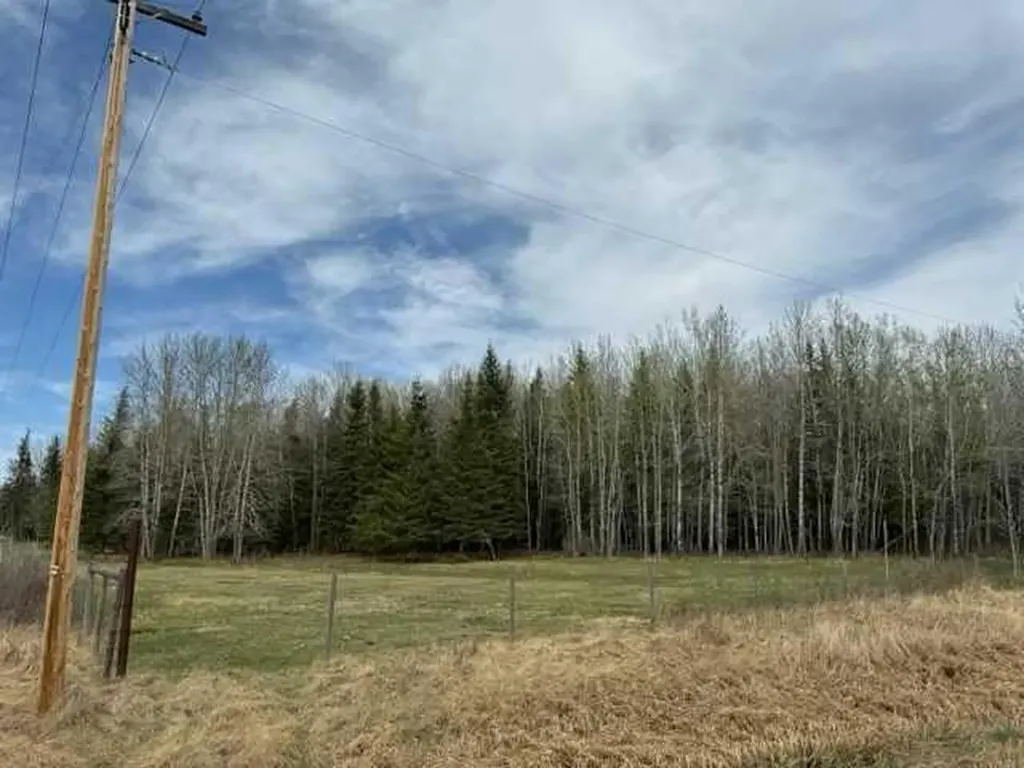 685043 Range Road 223.2 Rural Athabasca County AB T9S 2B2