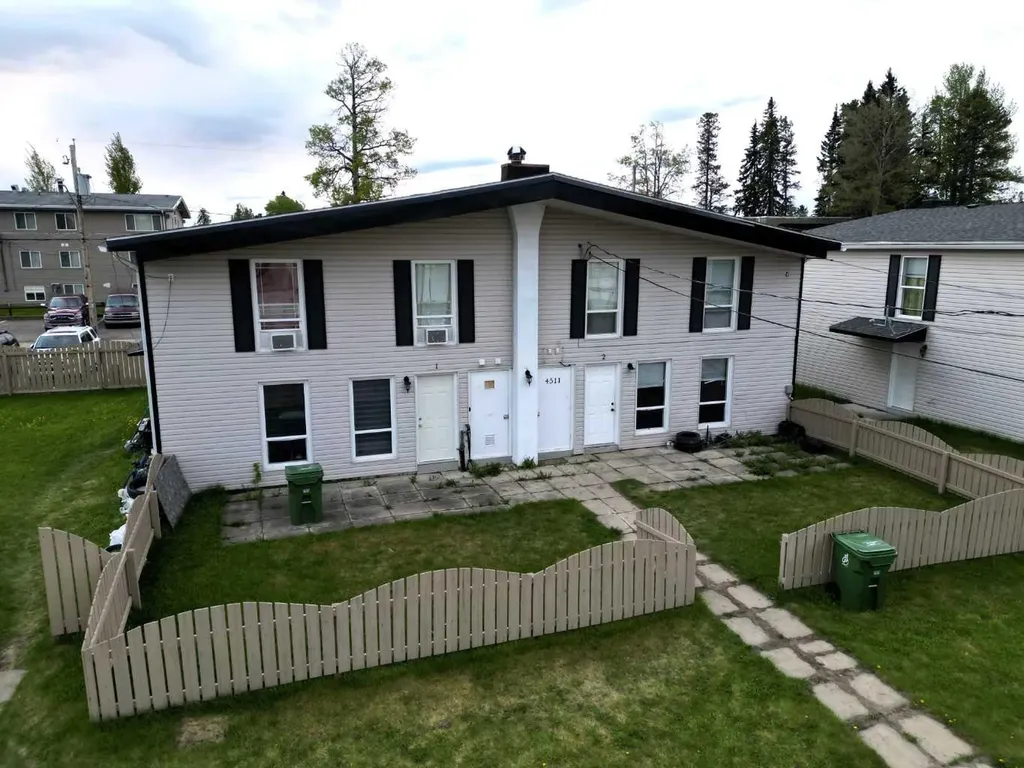 4510 8a Avenue Edson AB T7E 1B3