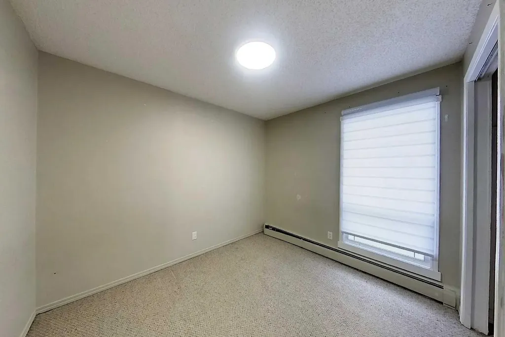 4510 8a Avenue Edson AB T7E 1B3