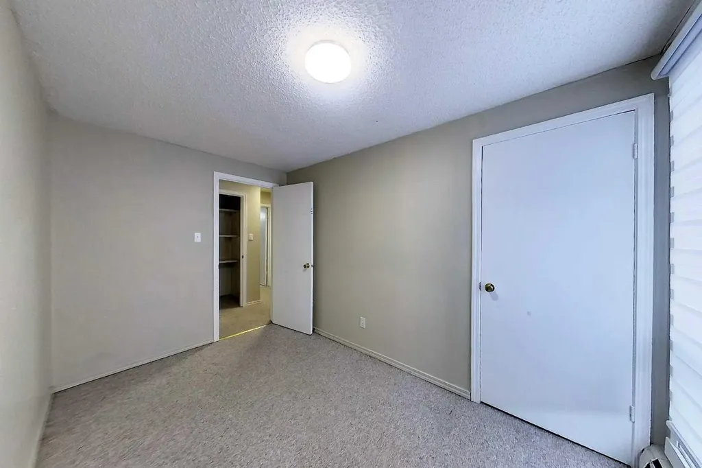 4510 8a Avenue Edson AB T7E 1B3