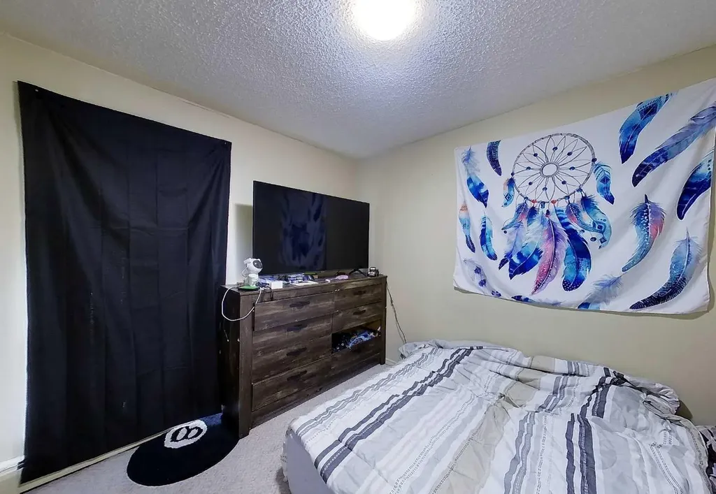 4510 8a Avenue Edson AB T7E 1B3