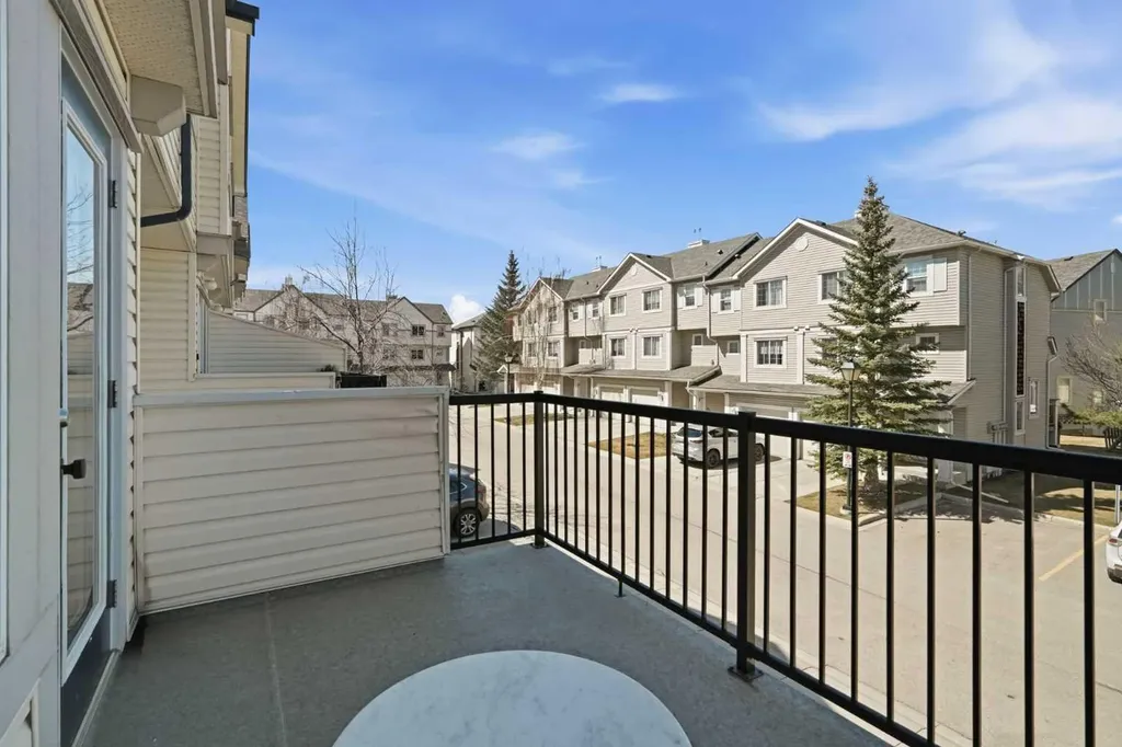 337 Copperfield Boulevard SE Calgary AB T2Z 4Z4