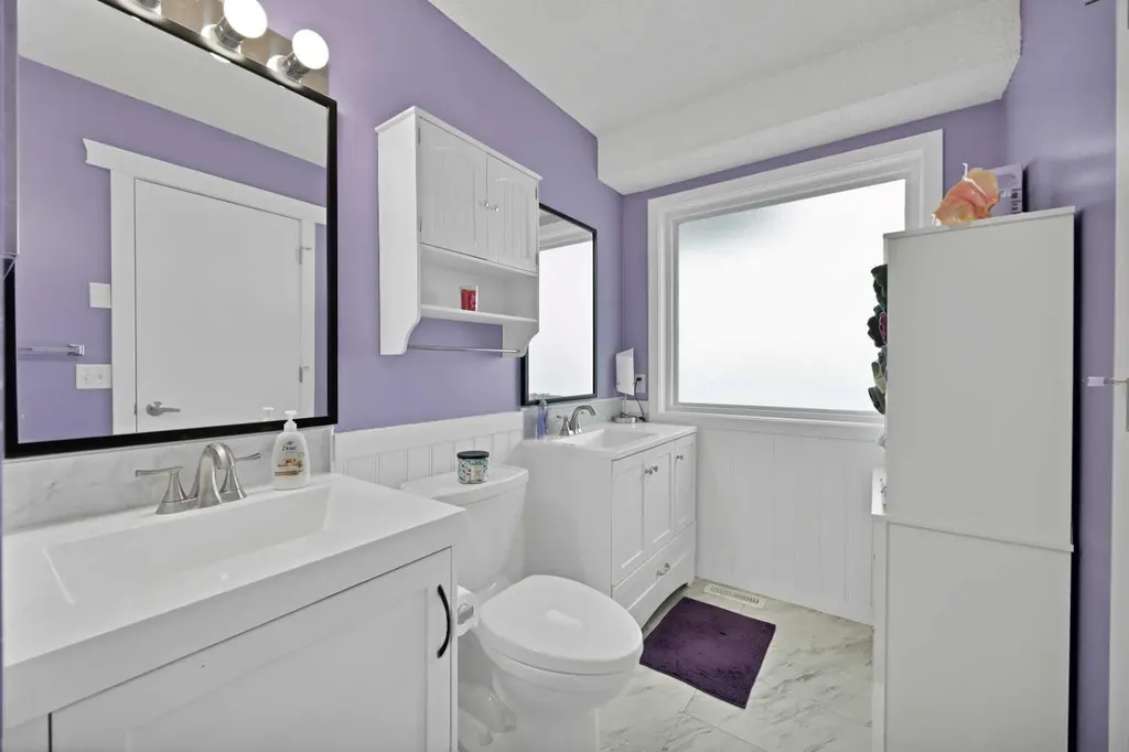 147 Harvest Oak Crescent NE Calgary AB T3K 4C8