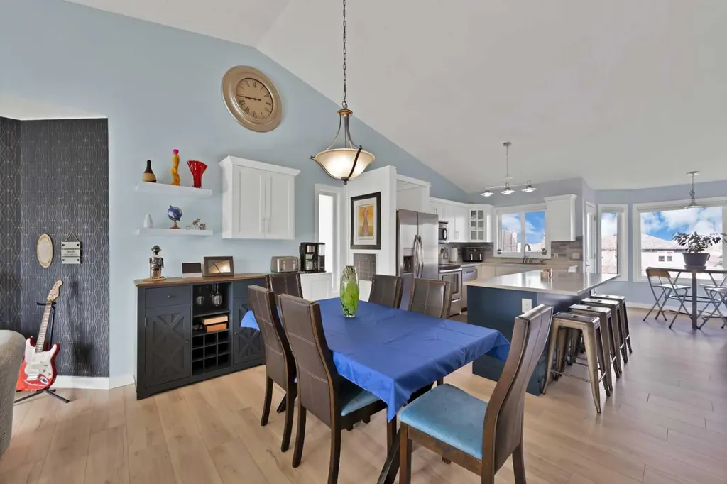 147 Harvest Oak Crescent NE Calgary AB T3K 4C8