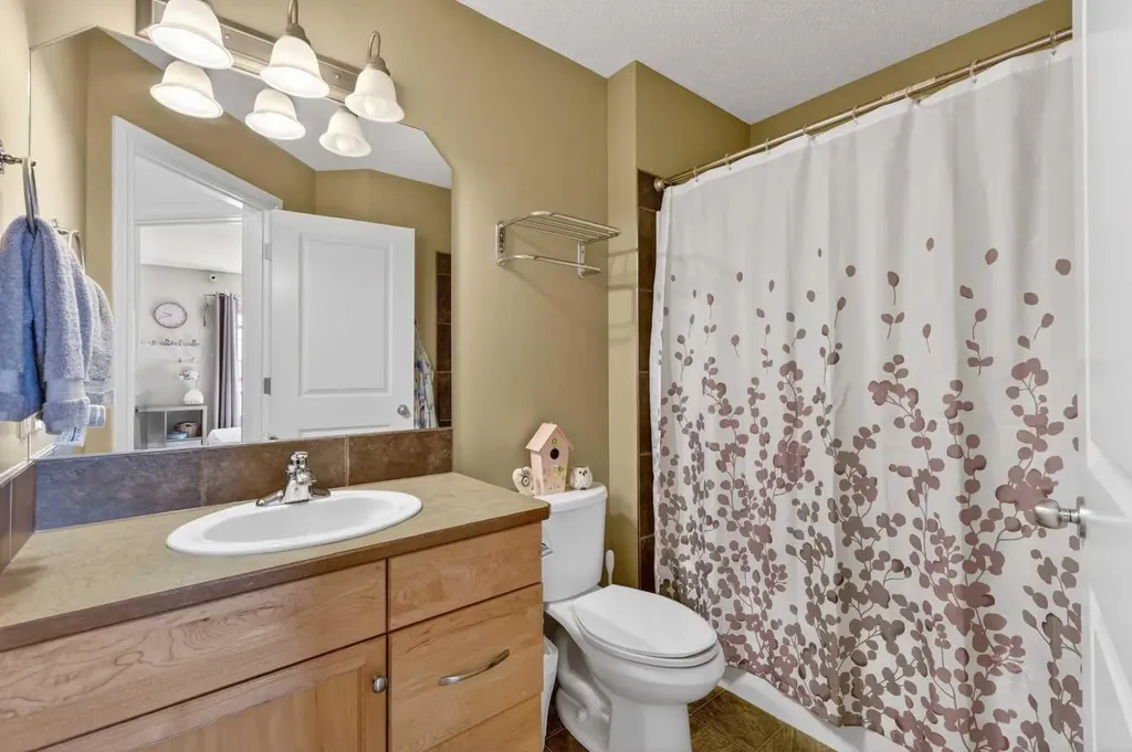 190 Sagewood Drive SW Airdrie AB T4B 3B3