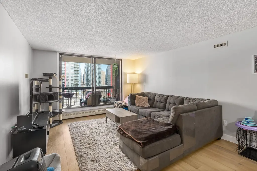 1001 13 Avenue SW Calgary AB T2R 0L5