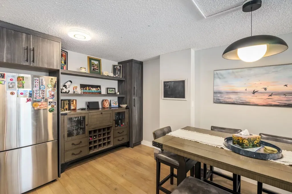 1001 13 Avenue SW Calgary AB T2R 0L5
