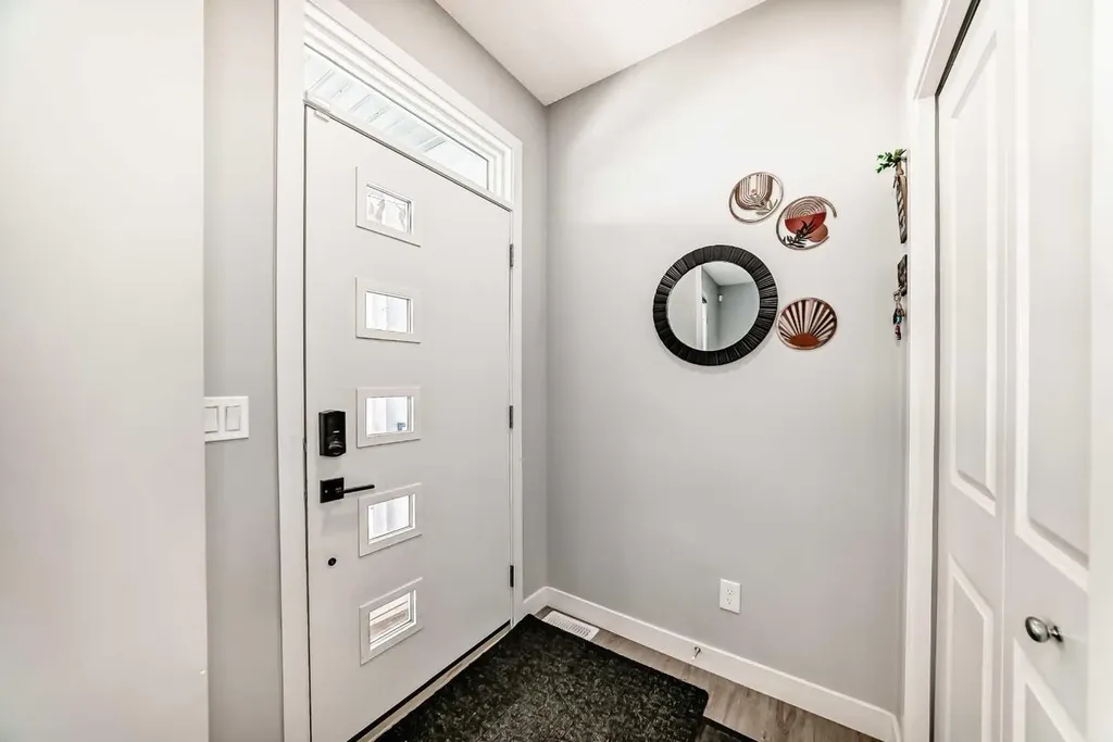33 Savanna Manor NE Calgary AB T3J 2J8