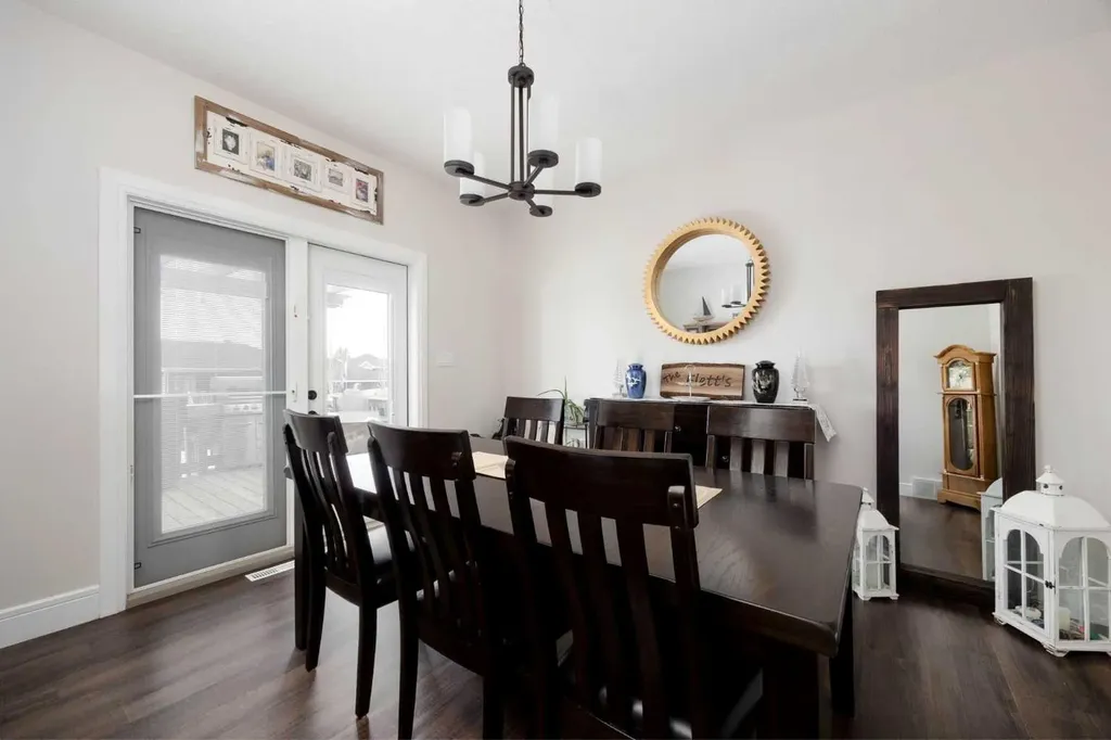 141 Beaverglen Close Fort Mcmurray AB T9H 2V4