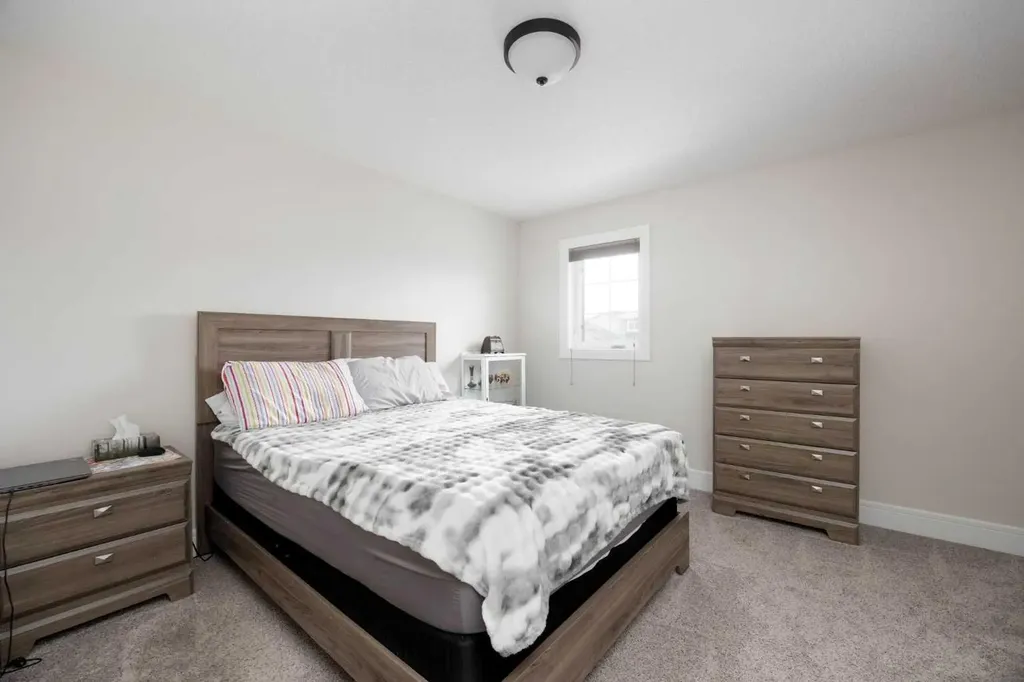 141 Beaverglen Close Fort Mcmurray AB T9H 2V4