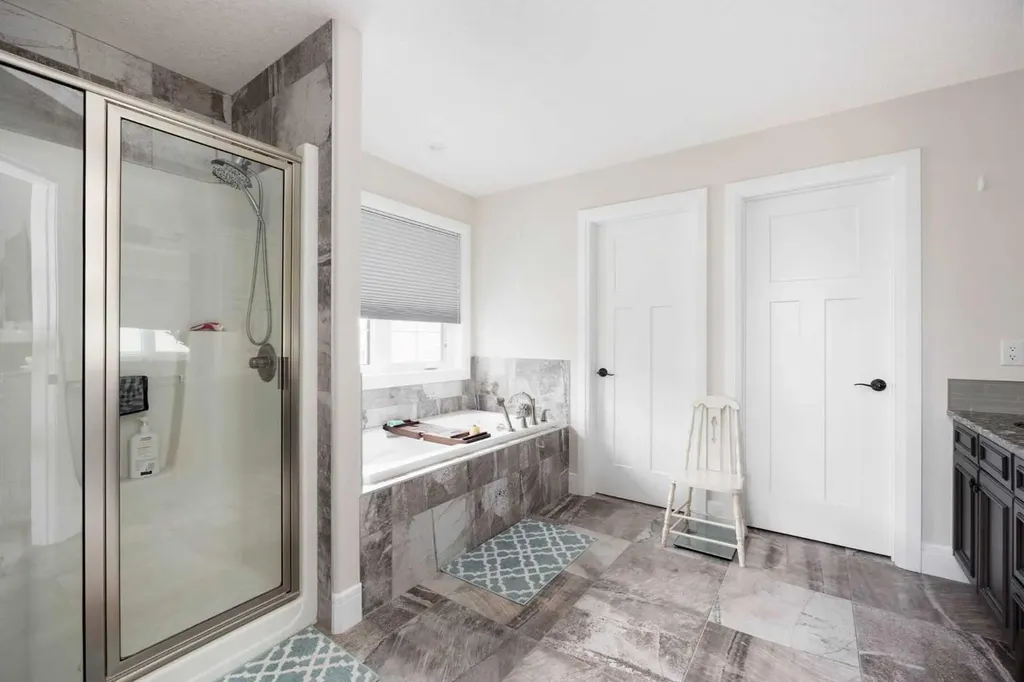 141 Beaverglen Close Fort Mcmurray AB T9H 2V4