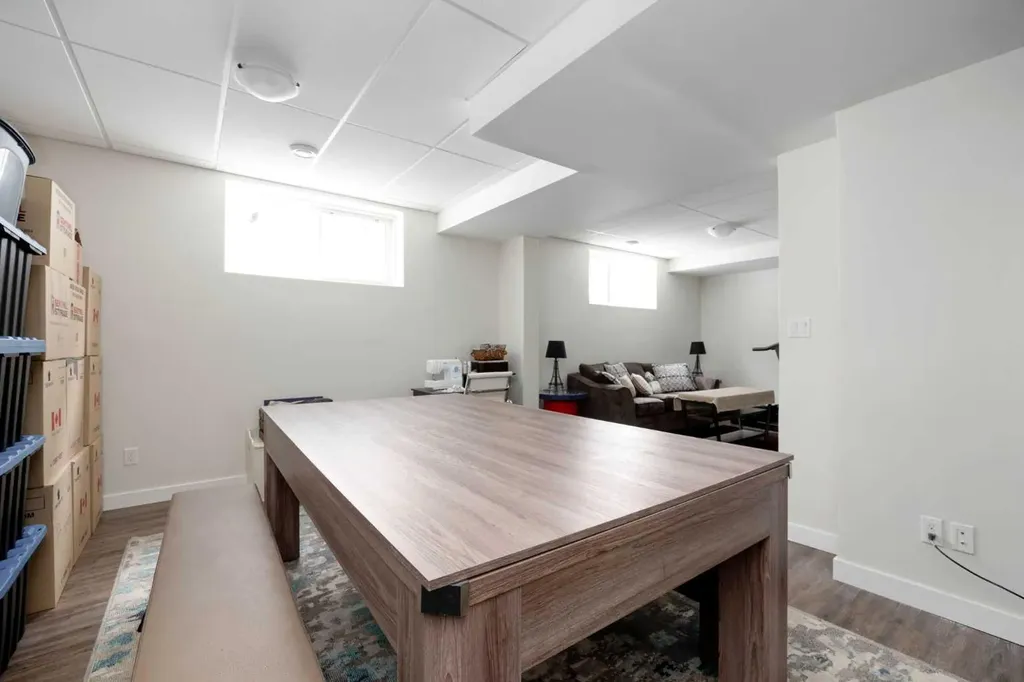 141 Beaverglen Close Fort Mcmurray AB T9H 2V4