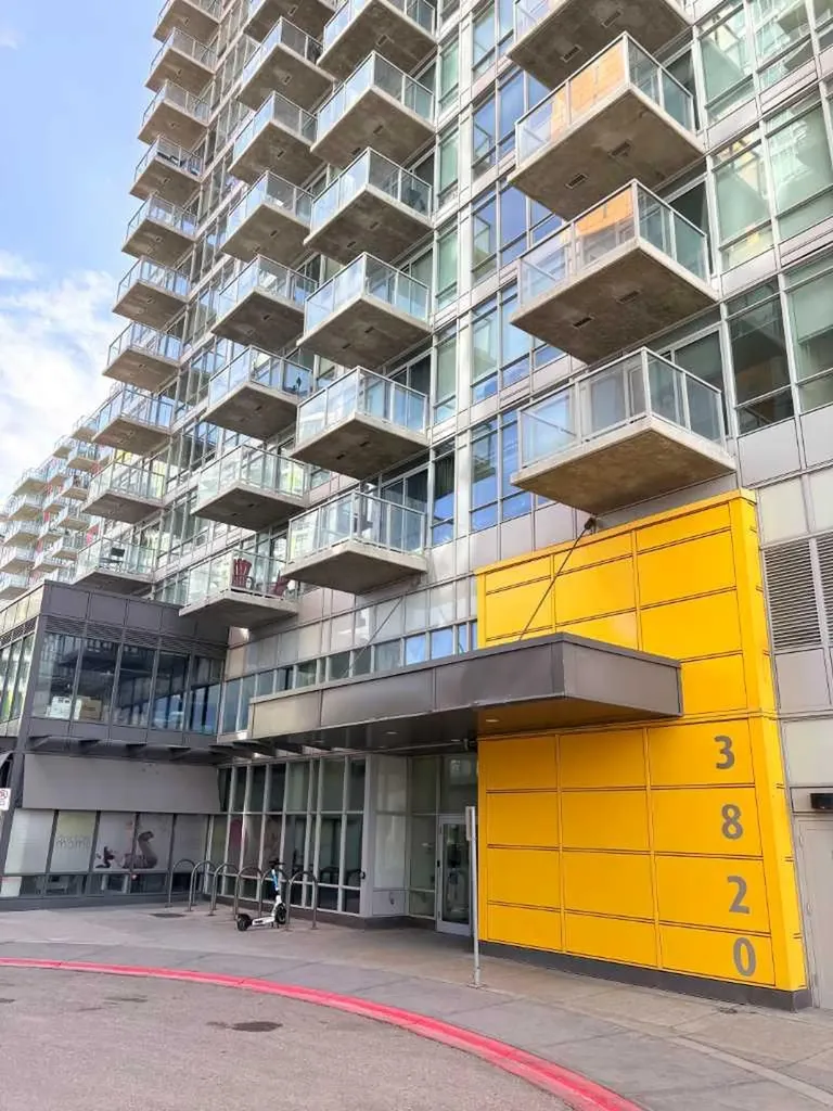 3820 Brentwood Road NW Calgary AB T2L 2L5