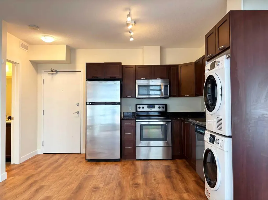 3820 Brentwood Road NW Calgary AB T2L 2L5